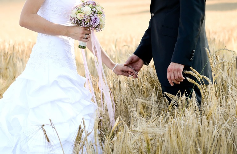 全力で30代をサポート | 丸の内の結婚相談所ならwillovaly mariage ウィロヴァリマリアージュ